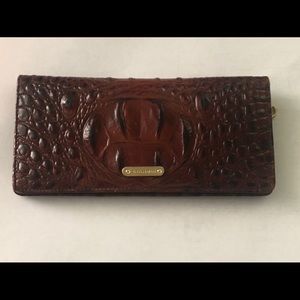 Brahmin Wallet
